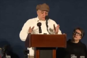 Nos EUA, testemunha traz relato que confirma aparição de ‘ET’ em Varginha