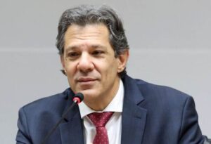 Fernando Haddad diz que adversários de Lula ‘não tem visão do que está acontecendo no mundo’