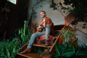 BALARA apresenta fase mais intimista com o álbum “Acusticamente – Volume 1”