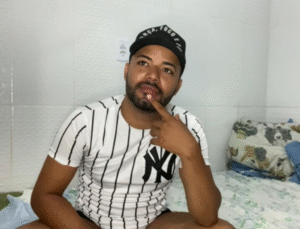 Preso, Hytalo Santos é condenado por dar golpe em seguidora; veja