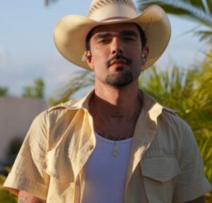 Após show, Luan Pereira é levado ao hospital com arritmia cardíaca