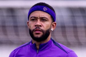 Memphis Depay deve deixar o Corinthians e Marcelo Paz expõe crise interna