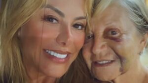 Poliana Rocha mostra como a mãe está após dias de acidente