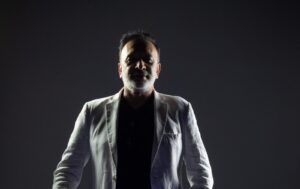 iurisEkero conquista milhões de ouvintes com música intimista