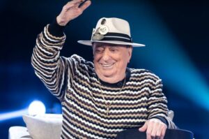 Ícone da TV, Raul Gil completa 88 anos cheio de energia