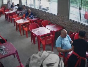 Motociclistas armados assaltam clientes de restaurante em plena luz do dia; VEJA VÍDEO