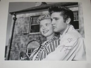 Yvonne Lime, atriz wue atuou com Elvis Presley, morre aos 90 anos