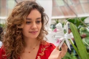 Todas as Flores ganha exibição na Argentina após sucesso no Brasil