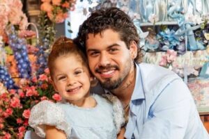 Maria Flor critica estilo de Zé Felipe, e cantor revela exigências da filha: “Não tava gostando”