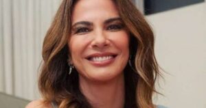 Roupa de pantera Luciana Gimenez em baile de luxo divide opiniões: ‘Não precisava…’