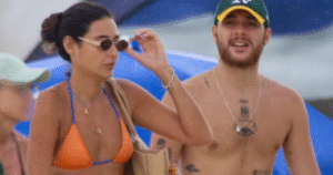 Felipe, filho de Patrícia Poeta, é flagrado acompanhado em praia do Rio