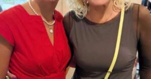 Ana Maria Braga publica foto rara ao lado da neta de 15 anos