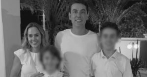 Viúva de Secretário que tirou a própria vida deixa velório do filho antes do fim