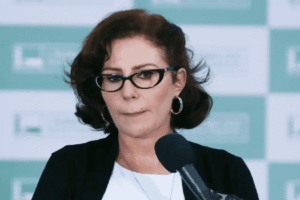 Ex-deputada Carla Zambelli tem pedido rejeitado pela Justiça