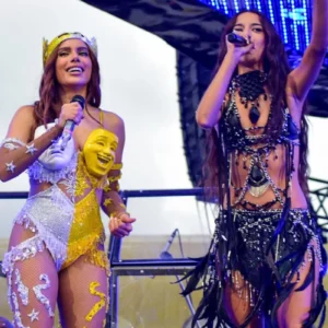 Anitta recebe Marina Sena