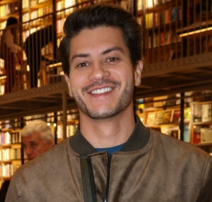 Arthur Aguiar e Jheny Santucci celebram dois anos de idade do filho: Te amamos