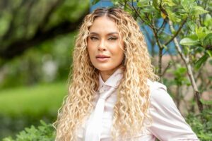 Eliminada do BBB26, Sarah avalia alianças estabelecidas no programa