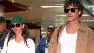 Bruna Marquezine aparece com iniciais de Shawn Mendes e viraliza