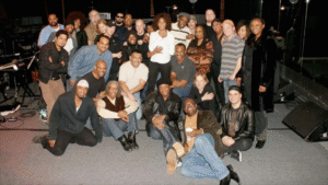 Cantora morreu há 14 anos após conquistar mais de 400 prêmios em vida