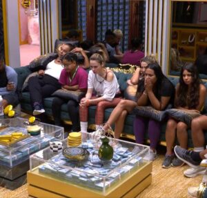 Tadeu Schmidt dá puxão de orelha em brothers do BBB26: Confronto físico nunca foi uma opção