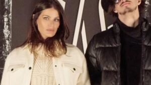Filho de Isabeli Fontana e Henri Castelli surge maior que a mãe em novas fotos