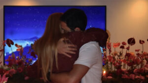 Aos 38 anos, ex-atriz celebra seu aniversário com o marido que é herdeiro da Globo