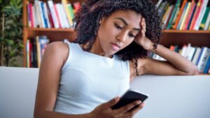 Saiba os signos que prometem amor e entregam sumiço nesse Carnaval