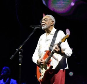 Gilberto Gil curte Bahia ao lado da família e amigos: Momentos antes do Carnaval tomar conta