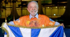 Os pedidos do PT à escola que homenageará Lula na Sapucaí