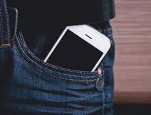 Seguro de celular no Carnaval: proteção ou gasto desnecessário?