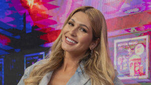 Lívia Andrade revela como está se sentindo após iniciar disputa contra o ex-namorado