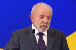 ‘Se preparem, porque nós vamos ganhar essas eleições’, diz Lula em discurso no aniversário de 46 anos do PT