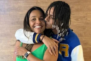 Mãe de Oruam faz forte desabafo e nega que rapper tenha intenção de fugir do país; veja vídeo