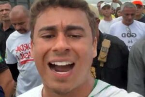 Padre ordena que quem concorda com Nikolas Ferreira “saia da Igreja agora”