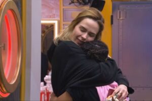 BBB26: Ana Paula Renault tem reencontro emocionante com brothers após sete horas fora da casa