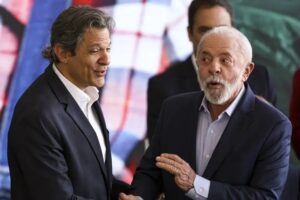Haddad trava embate direto com Lula e coloca PT em alerta