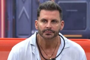Fora do ‘BBB26’, Henri Castelli fala a verdade sobre situação financeira: ‘Não tem R$ 50’