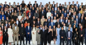 Oscar 2026: Wagner Moura e Kleber Mendonça Filho aparecem em foto oficial dos indicados