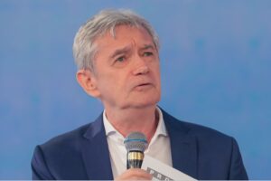 Globo cancela o Altas Horas e Serginho Groisman se manifesta