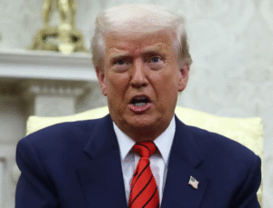 Trump publica vídeo retratando Barack e Michelle Obama como macacos