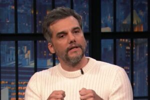 Wagner Moura comete ‘deslize’ durante entrevista nos EUA