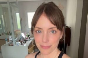 Fabiana Justus celebra nova conquista após tratamento contra leucemia