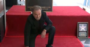 Franco Nero recebe estrela na Calçada da Fama de Hollywood