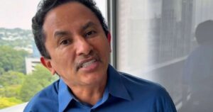 Perdeu tudo? Manoel Gomes mora de favor na casa de funcionário; entenda