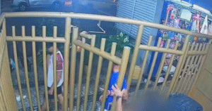 HORROR! Jovem sofre abuso em Copacabana de 5 homens