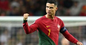 Cristiano Ronaldo (41 anos): ‘Todos envelhecemos, mas você pode decidir como quer chegar lá. Treine, alimente-se de forma saudável e durma sete horas por noite’
