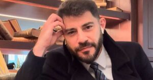 Evaristo Costa se revolta e rebate pedido para ‘não sair do armário’: ‘Vergonhoso’