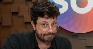 Pegadinha? Entenda os boatos da saída de Danilo Gentili do SBT