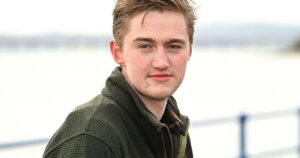 Famoso ator revela que está nos ‘estágios finais’ da vida: ‘Muito difícil’