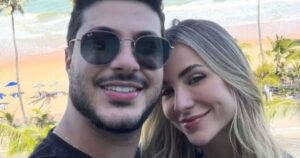 Acabou! Gabi Martins rompe namoro com Matheus Fidelis após seis meses